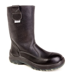 Сапоги неутепленные 
Модель СМН-023Т